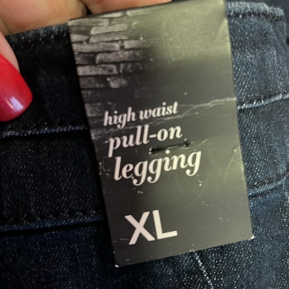 Soho NYC denim leggings - Picture 6 of 8